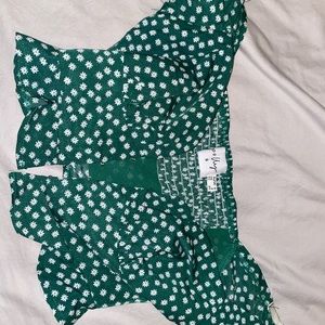 Off shoulder crop top